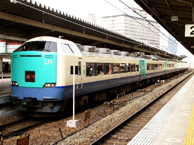 jre485-3000 01.JPG